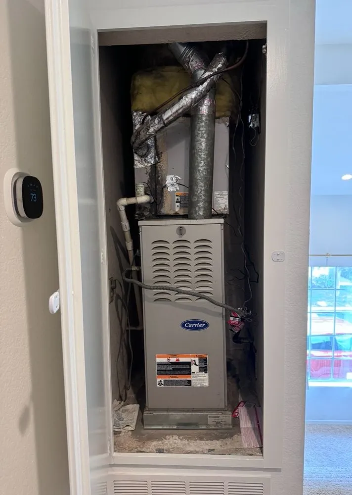 Slide of Unitechs Heating and Air Conditioning