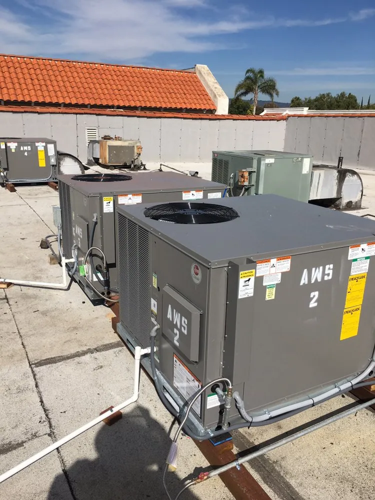 Slide of United Air Heating and Air Conditioning