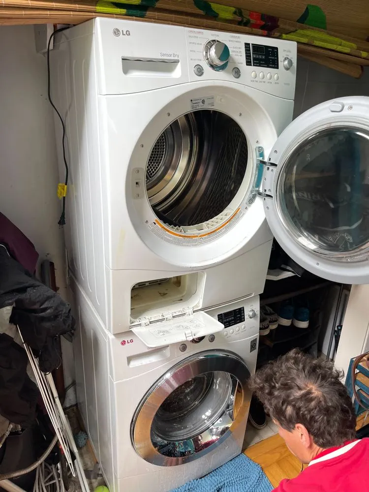 Slide of United Appliance Repair