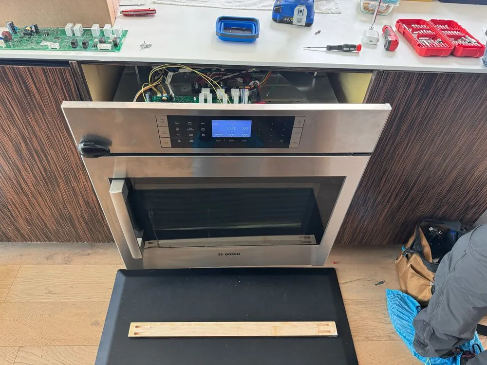 Slide of United Appliance Repair