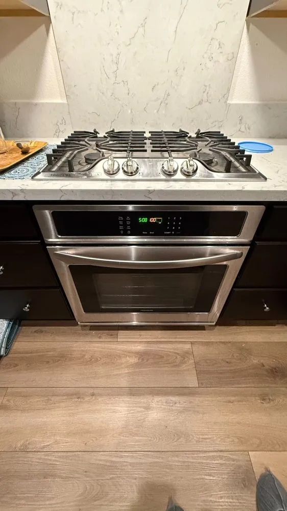 Slide of United Appliance Repair