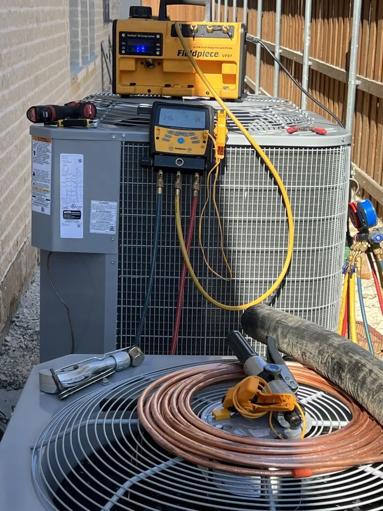 Slide of United express AC