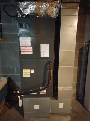 United Heating and Air Logo