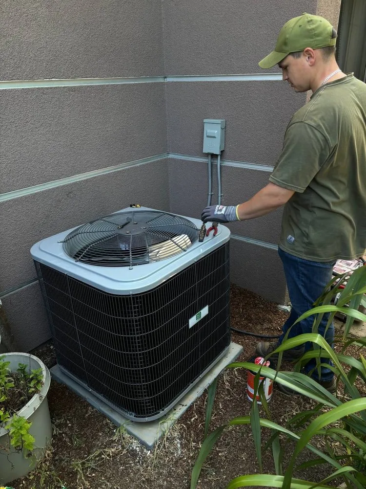 Slide of United HVAC & Appliance Repair