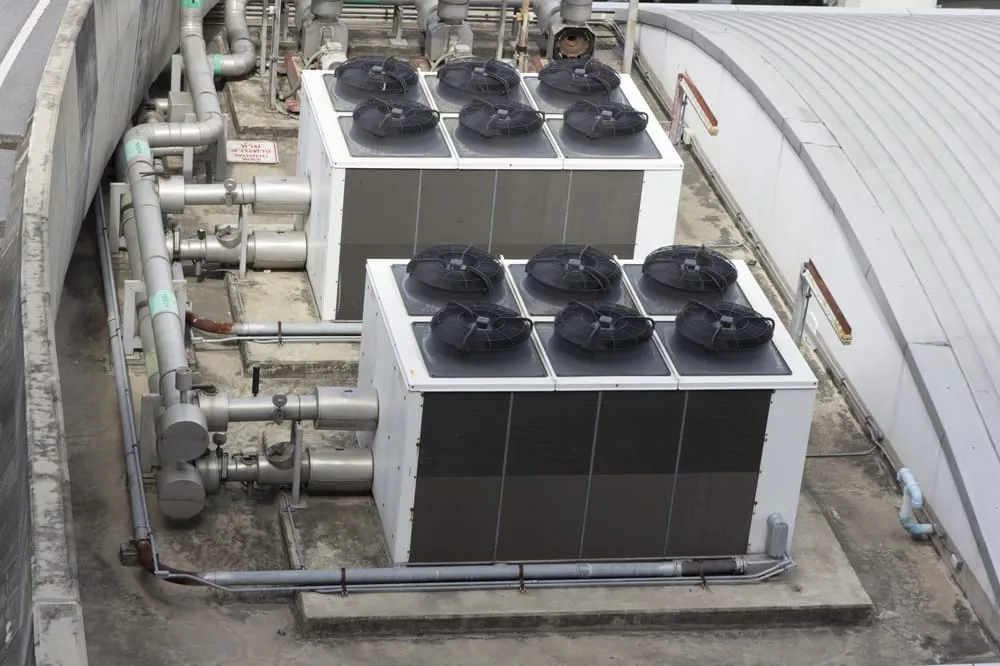 Slide of United Refrigeration & Air Conditioning