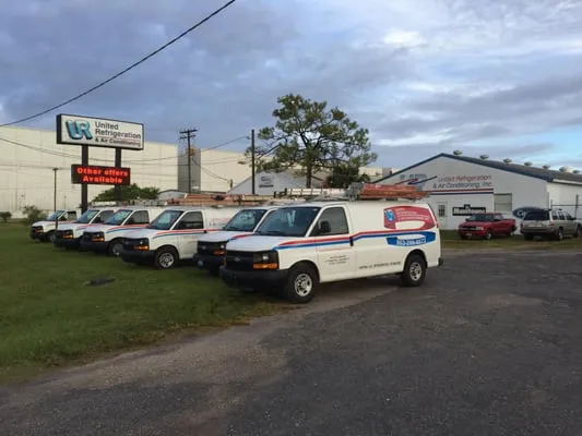United Refrigeration & Air Conditioning Logo
