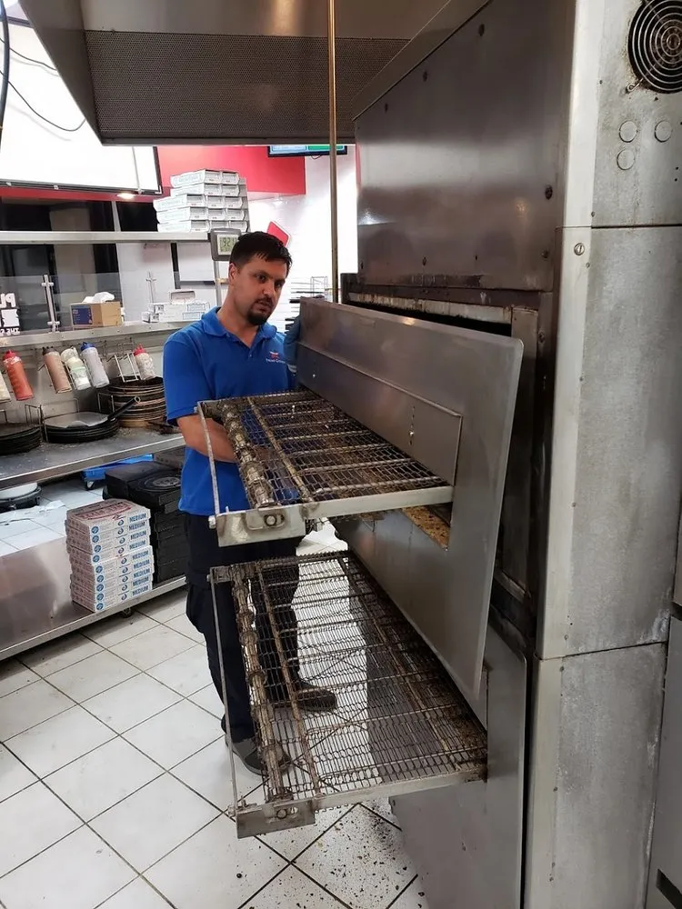 Slide of United Repair Service