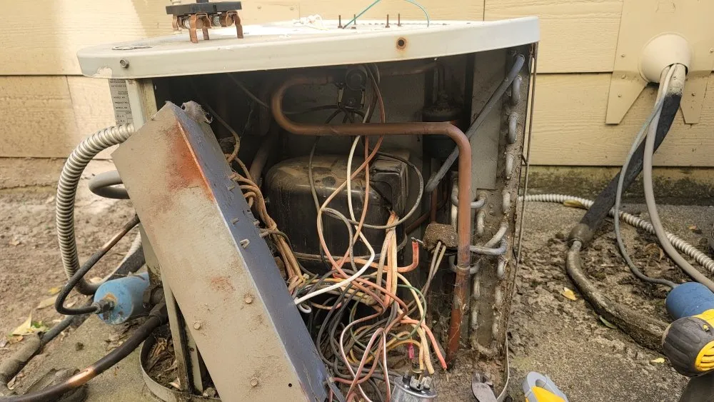 Slide of United Repair Service