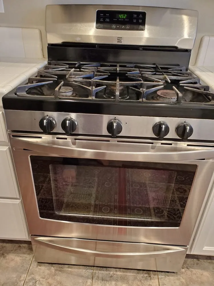 Slide of United Repair Service