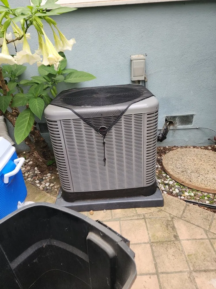 Slide of Unity Construction Heating & Air