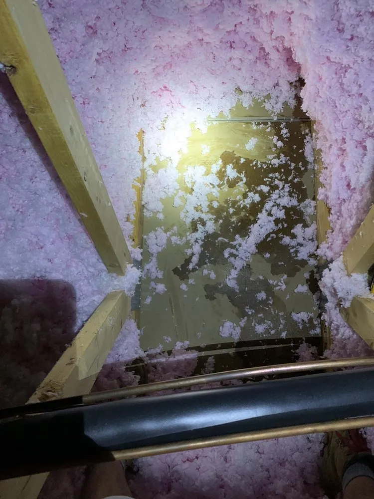 Slide of Universal Air Conditioning and Heating