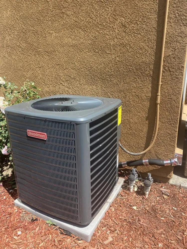 Slide of Universal Air