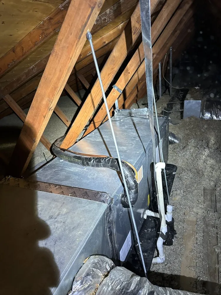 Slide of Universal Guy's Heat & Air