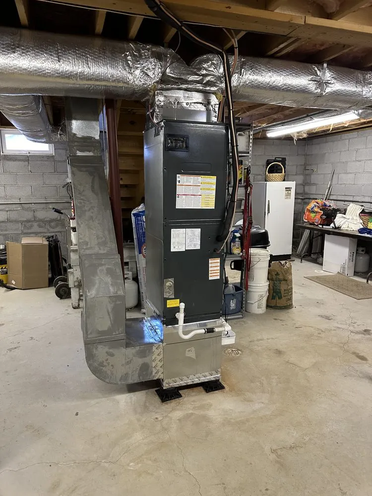 Slide of Universal Guy's Heat & Air