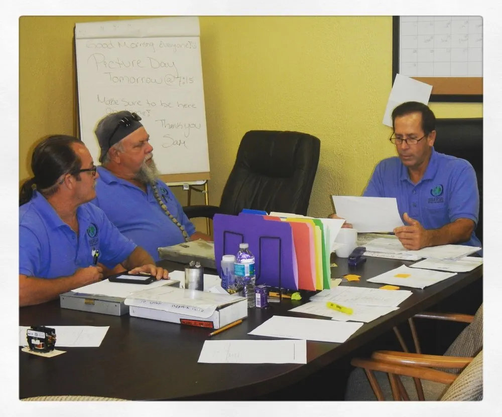 Slide of Universal Heating & Air Conditioning