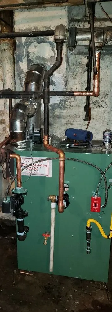 Slide of Universal Heating & Air Conditioning