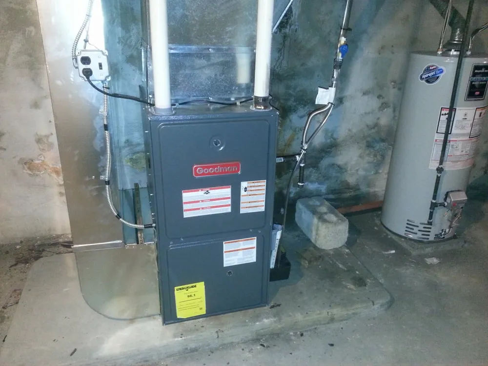 Slide of Universal Heating & Air Conditioning