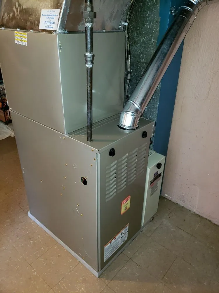 Slide of Universal Heating & Air Conditioning