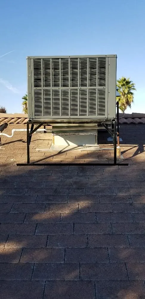 Slide of Universal Heating and Air Conditioning