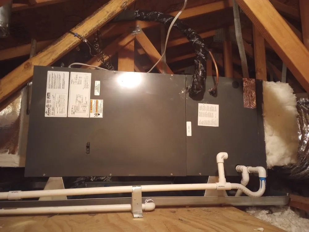 Slide of Universal Heating and Air San Jose