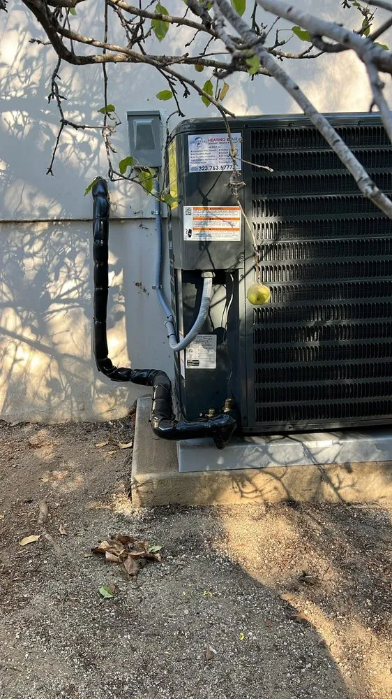 Slide of Universal Heating and Air San Jose