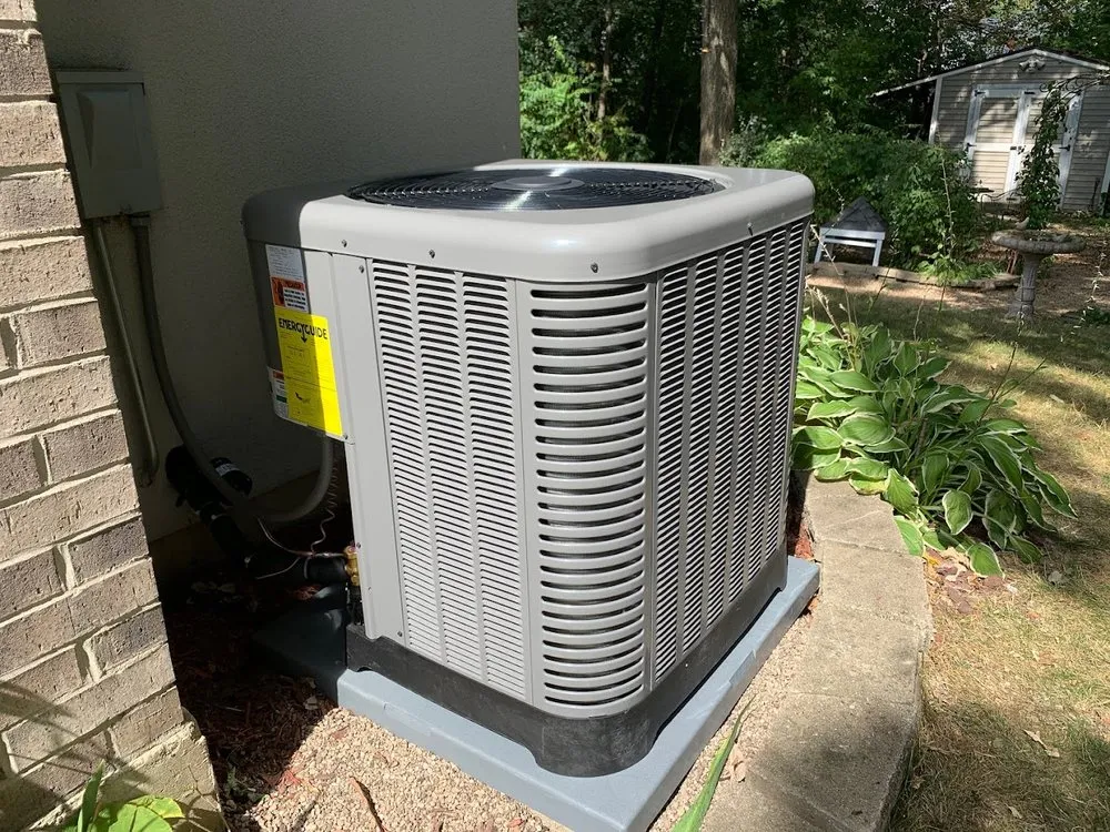 Slide of Universal HVAC Group