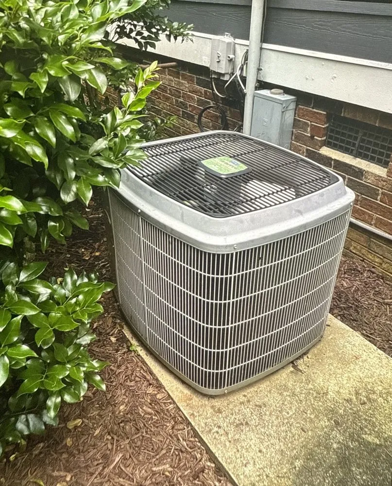 Slide of Universal HVAC Heating & Air