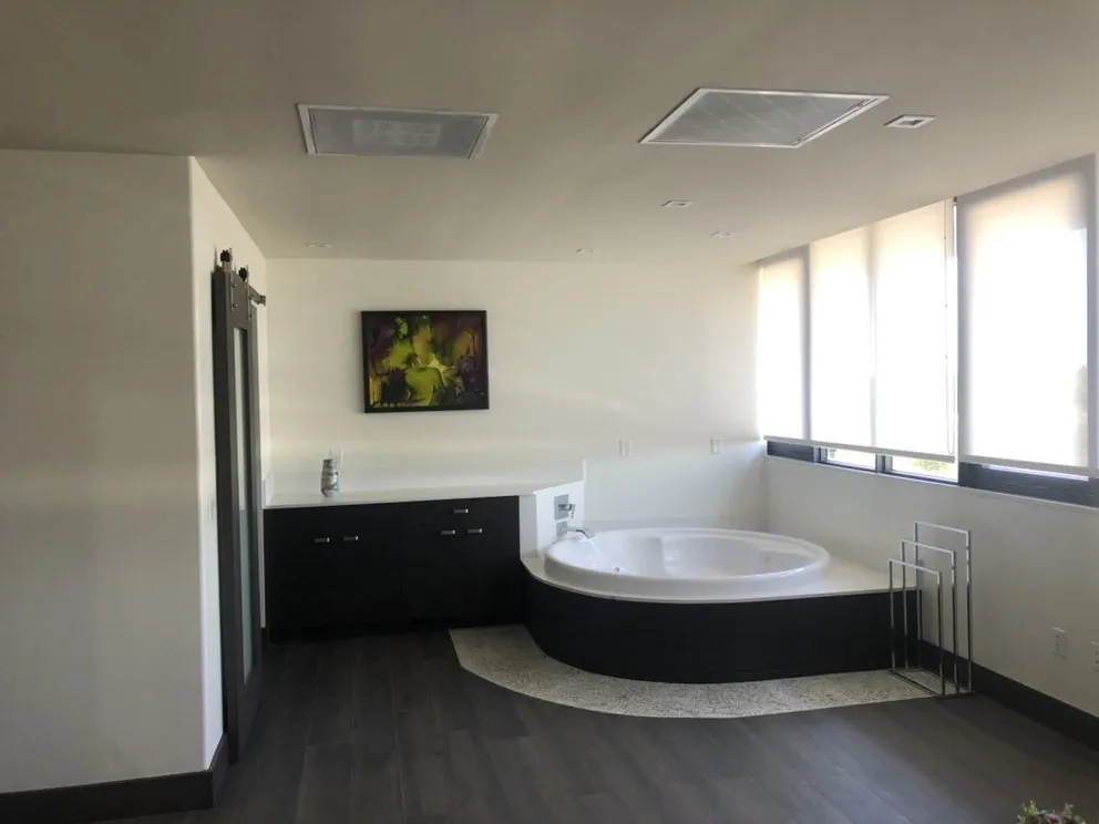 Slide of Universal HVAC