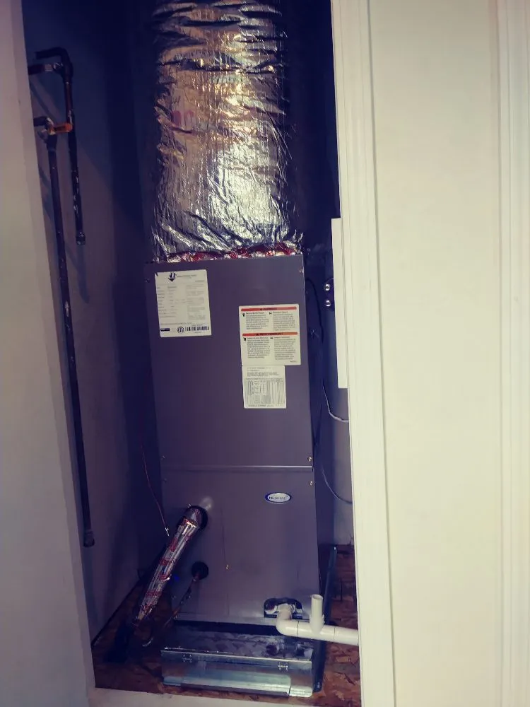 Slide of Universal Plumbing Heating and Air