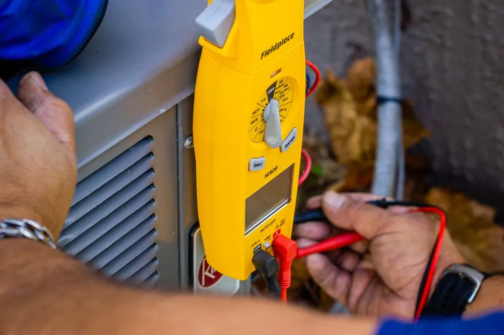 Slide of Universal Repair Services