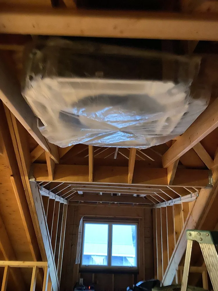 Slide of Unnique Services