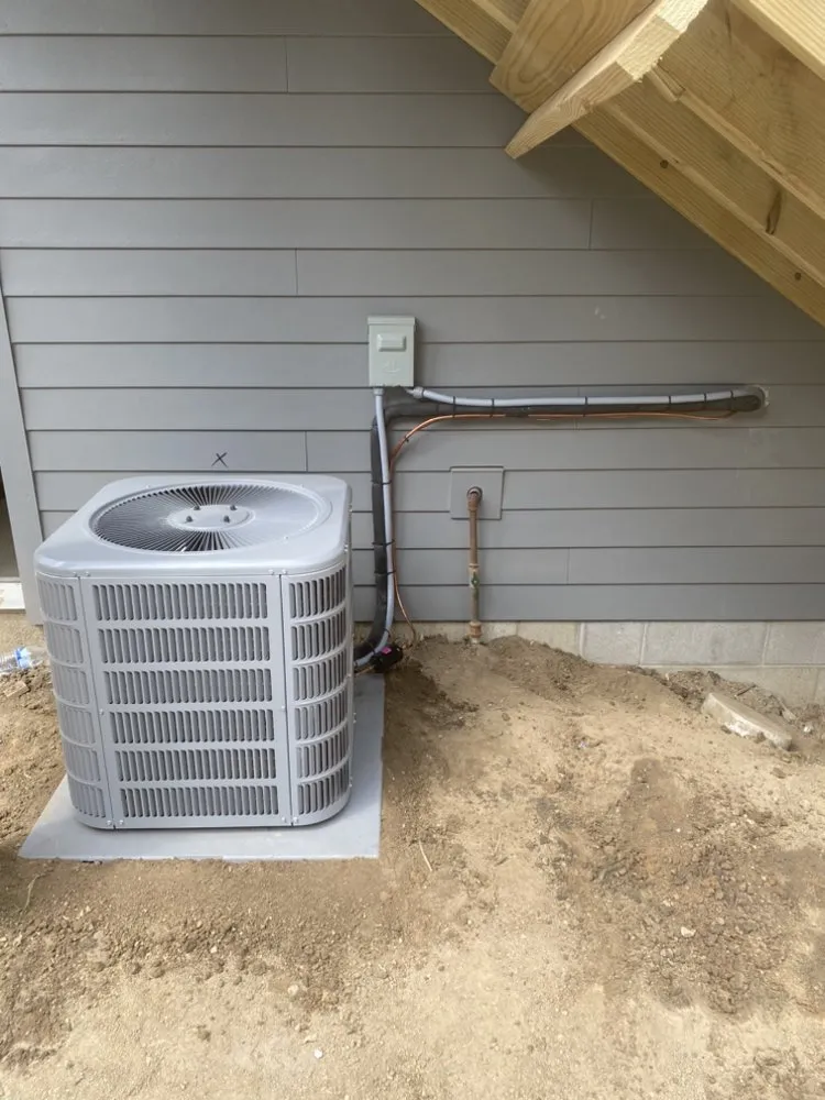 Slide of Uno Heating & Cooling