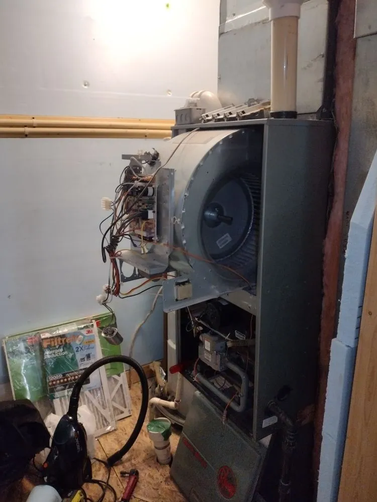 Slide of Up North Maintenance And Repairs