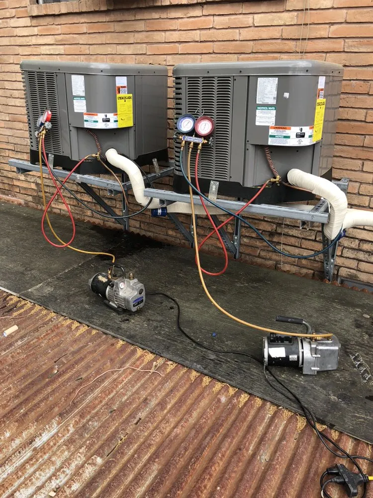 Slide of Urban a/c mechanic