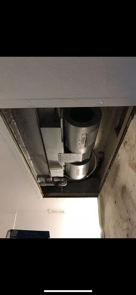 Slide of Urban a/c mechanic