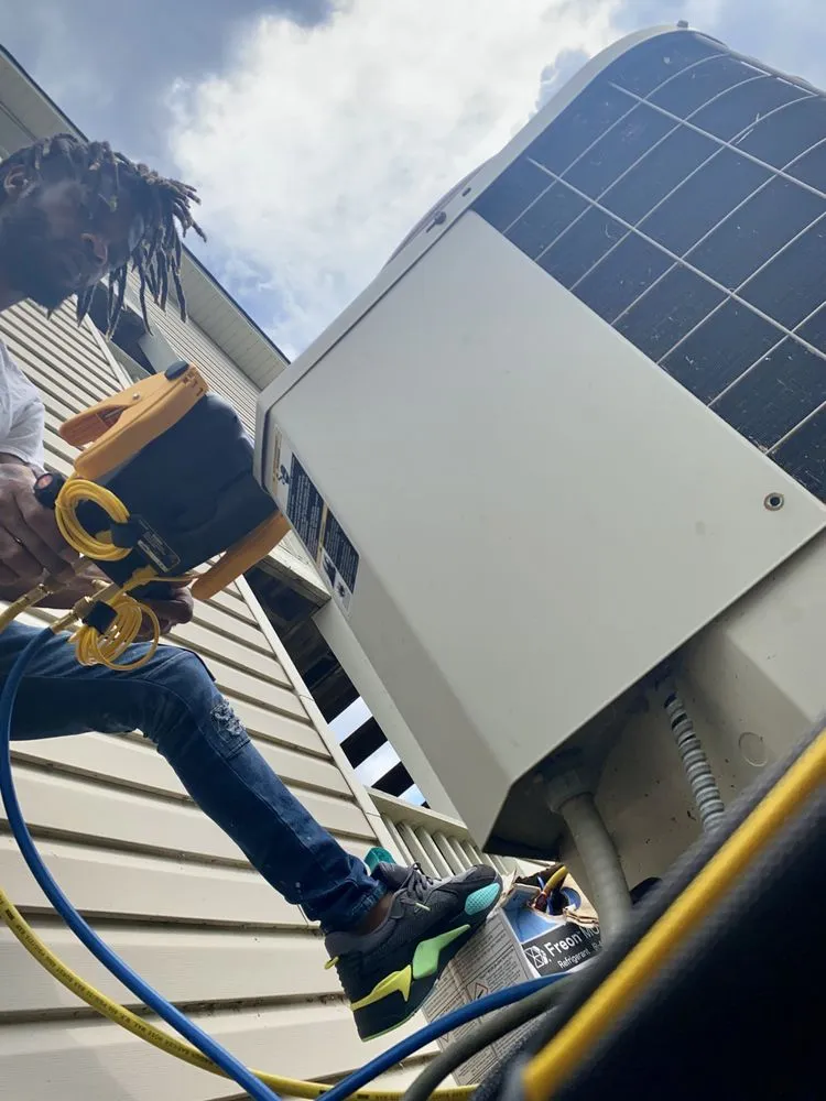 Slide of Urban Homes Oasis