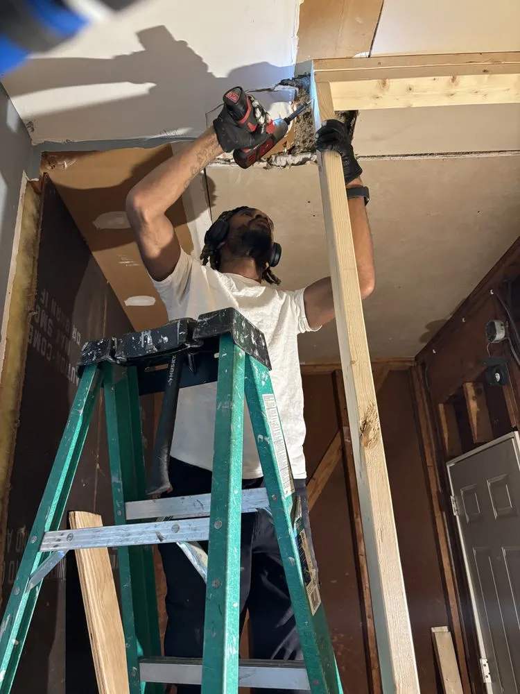 Slide of Urban Homes Oasis