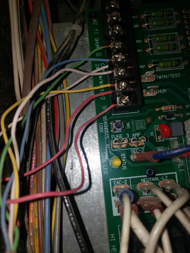 Slide of Urgent Heating & Cooling