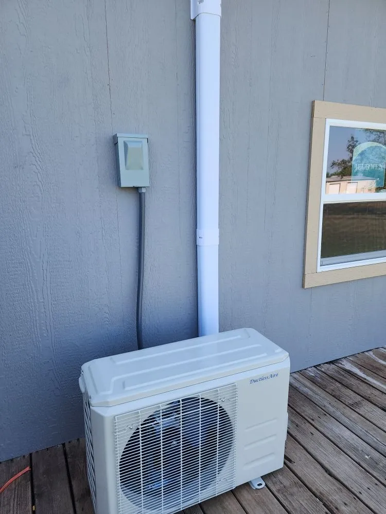 Slide of Urgent Refrigeration & Air