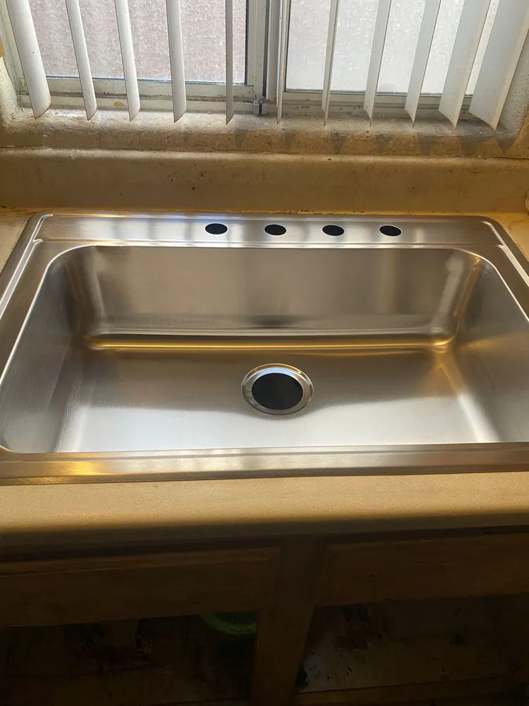 Slide of USA Plumbing & Air