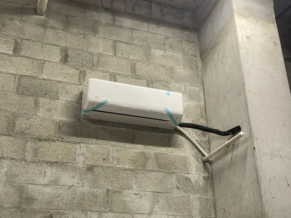 Slide of V & C AIR DUCT CORP