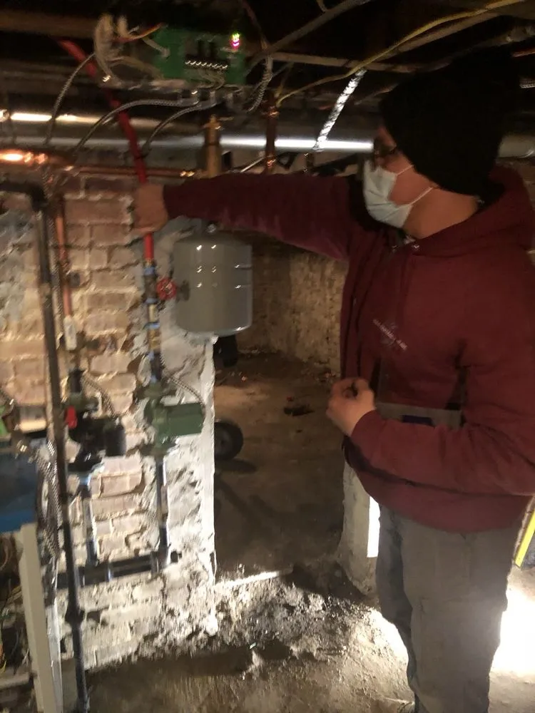 Slide of V&A Central Air