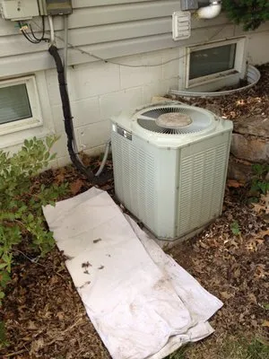 Vacanti Heating & Air Logo