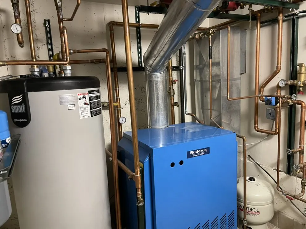 Slide of Vail techs mechanical