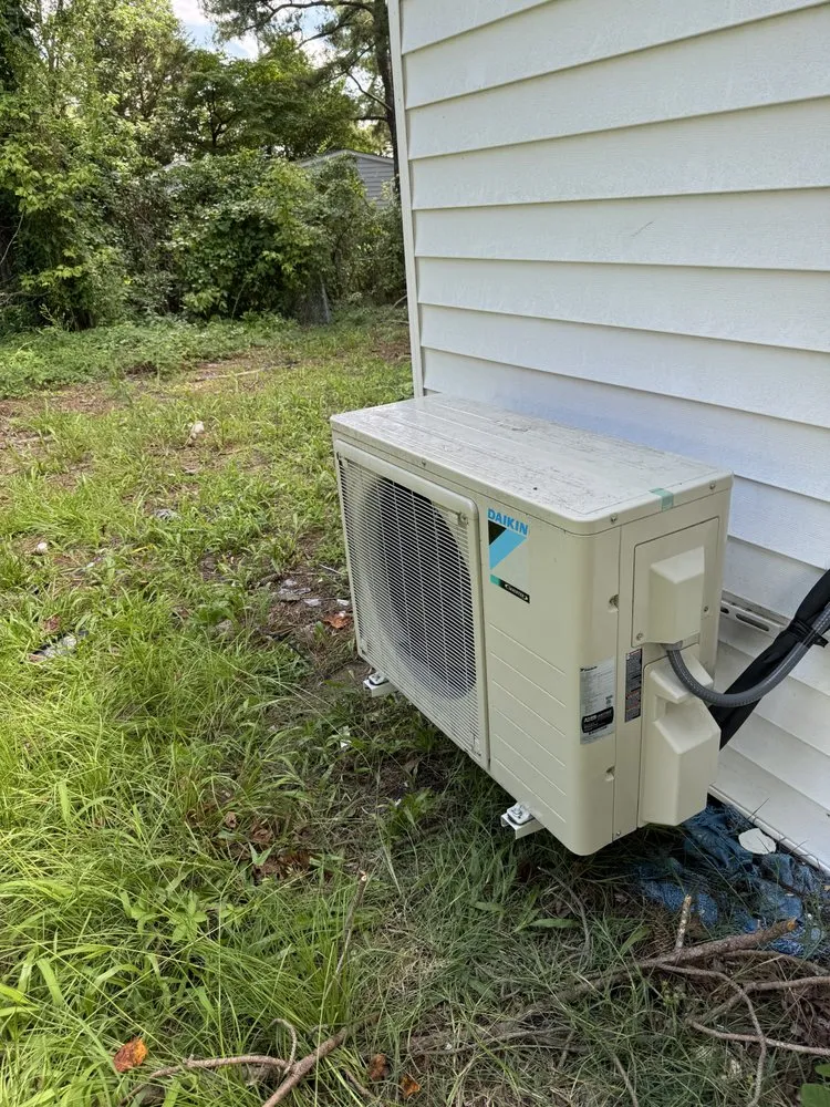 Slide of Valencia Air