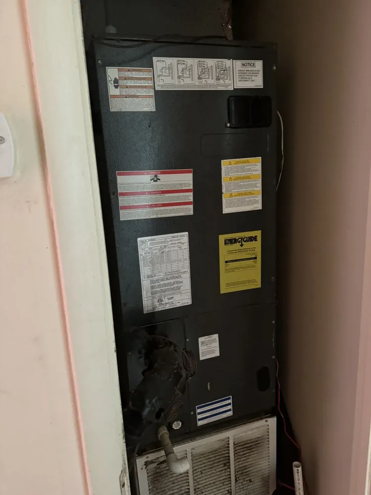 Slide of Valencia Air