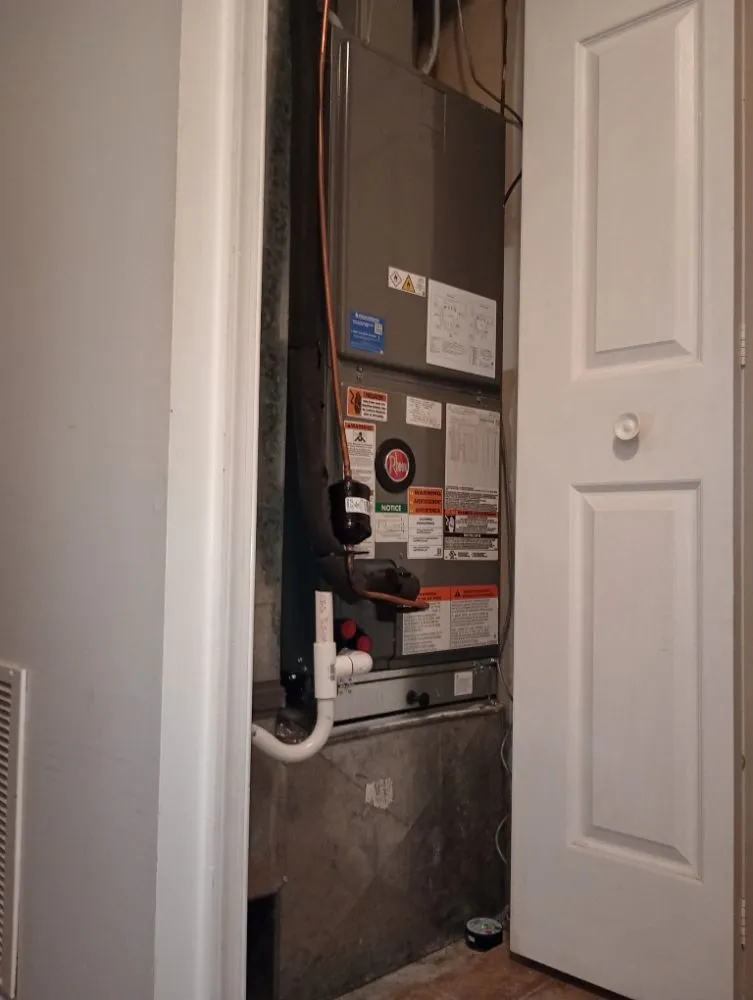 Slide of Valencia Home Services