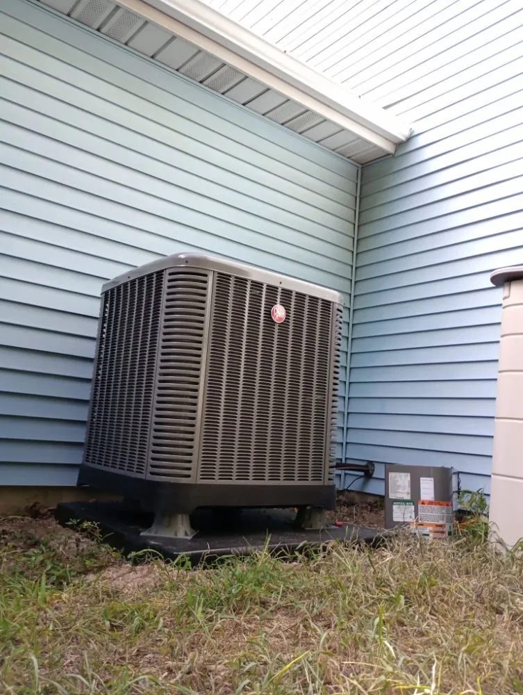 Slide of Valencia Home Services