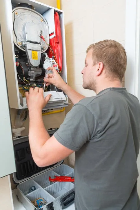 Slide of Vardell's Air Conditioning