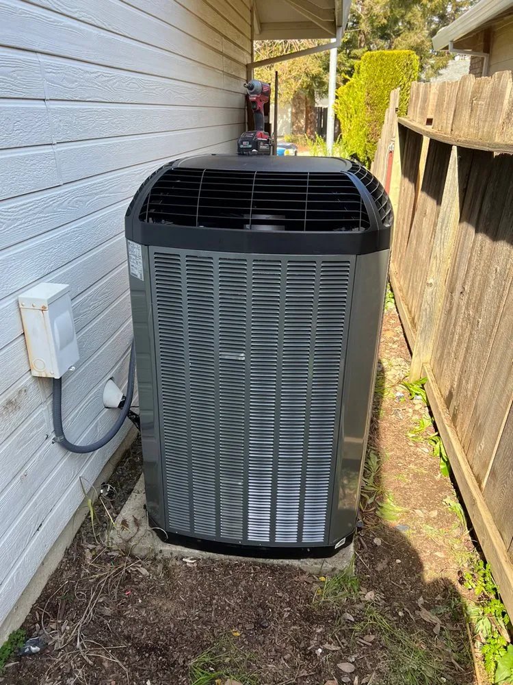 Slide of Vardell's Air Conditioning